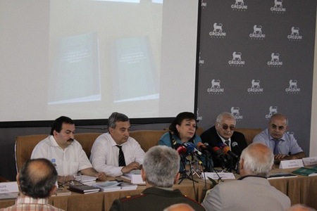 RA MINISTRY OF DIASPORA PRESENTS TEN BOOKS RA MINISTRY OF DIASPORA PRESENTS TEN BOOKS