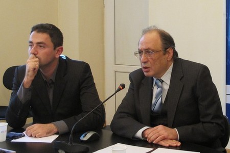 ВОЗМОЖНОСТИ КОНТЕНТ-АНАЛИЗА (доклады Д.Саркисяна и А.Марджаняна на семинаре НОФ «Нораванк») ВОЗМОЖНОСТИ КОНТЕНТ-АНАЛИЗА (доклады Д.Саркисяна и А.Марджаняна на семинаре НОФ «Нораванк»)