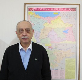 MEETING AT THE NORAVANK FOUNDATION MEETING AT THE NORAVANK FOUNDATION
